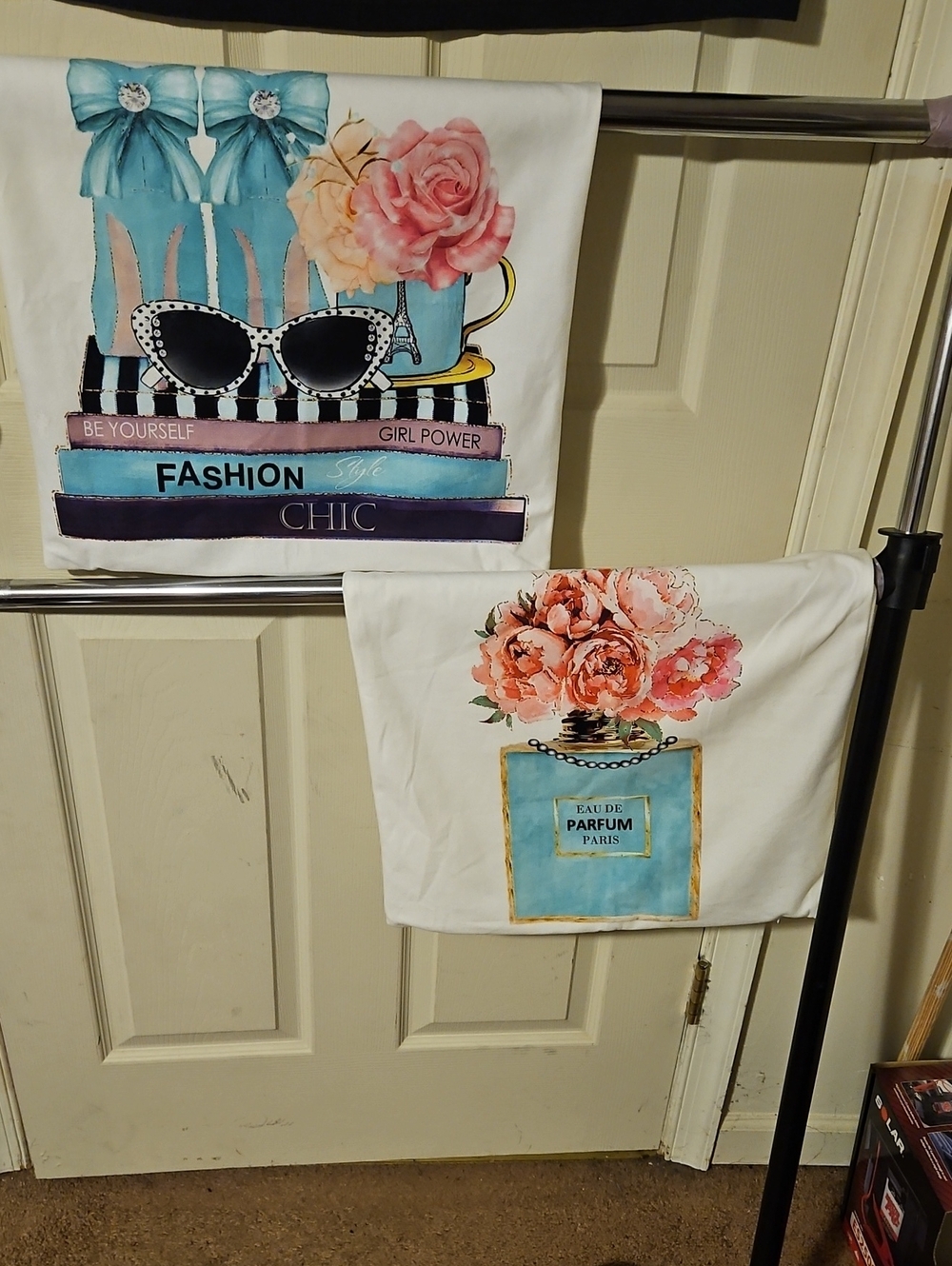 Decorative Zip Up Throw Pillow Case Set
